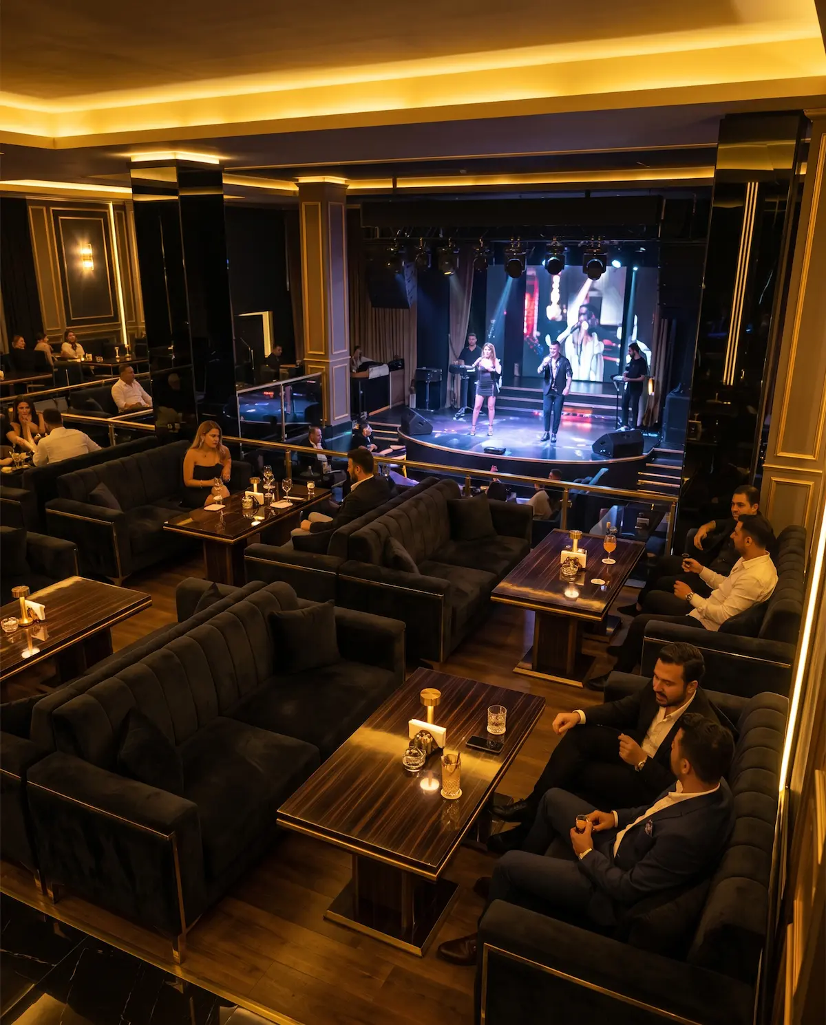Hanedan Gece Kulübü — gece atmosferi (örnek görsel)